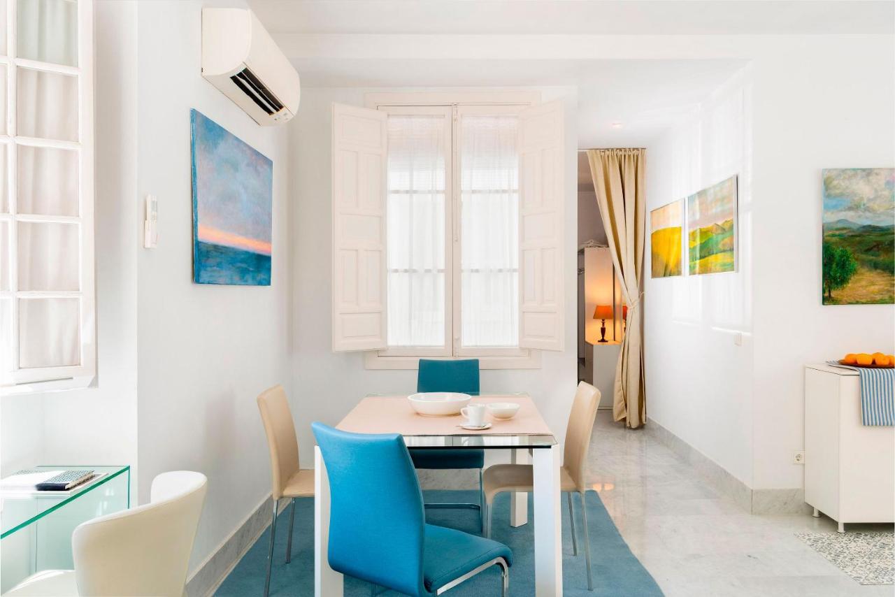 Genteel Home Pasaje Santa Cruz Севиля Екстериор снимка
