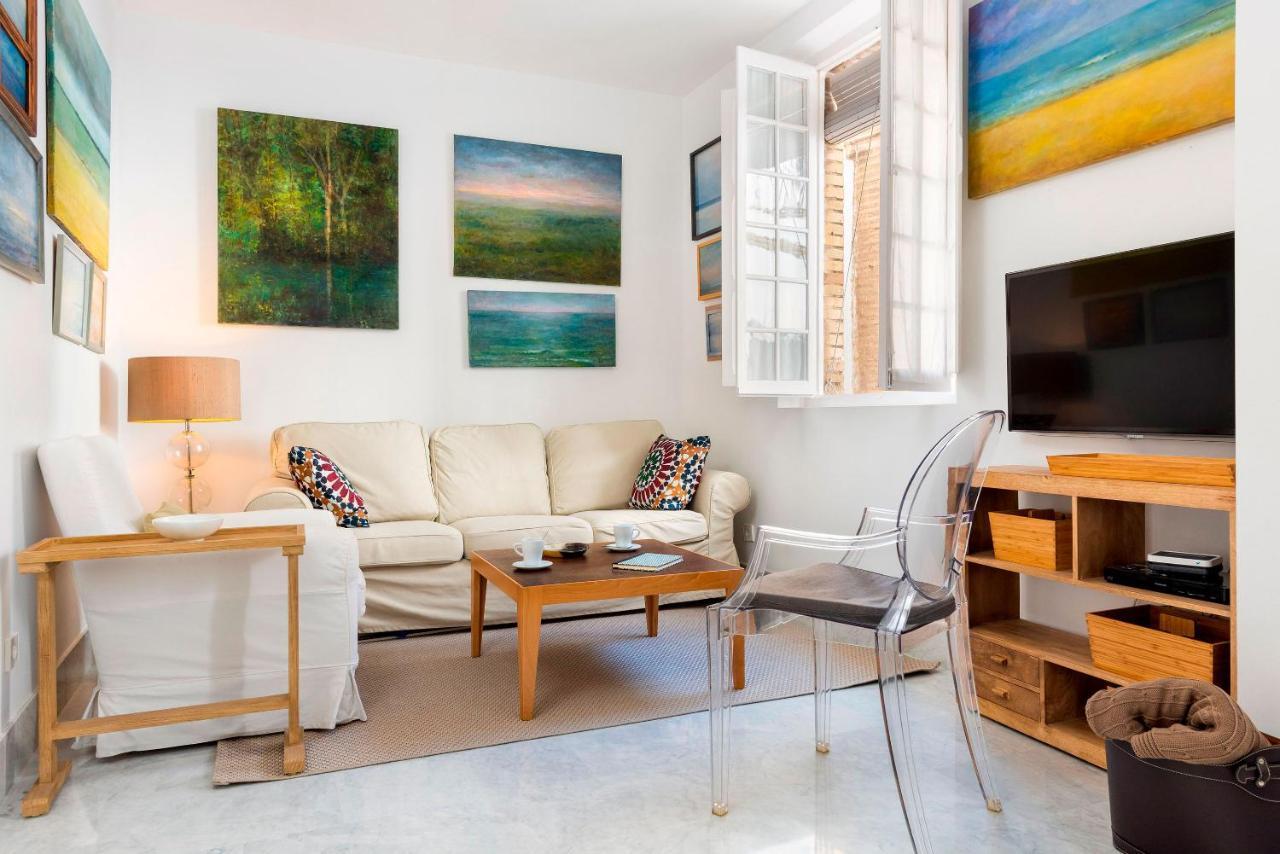 Genteel Home Pasaje Santa Cruz Севиля Екстериор снимка