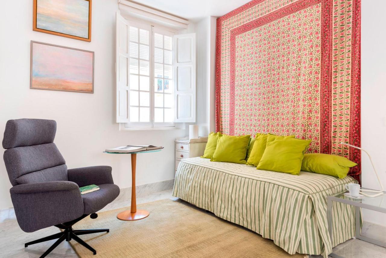Genteel Home Pasaje Santa Cruz Севиля Екстериор снимка